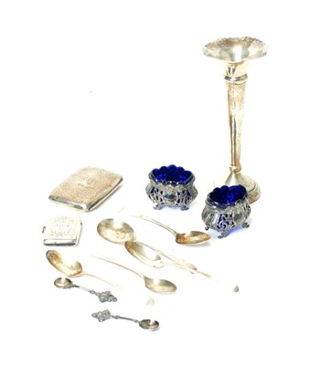 Lot 278 - A selection of silver items