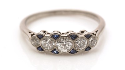 Lot 745 - A sapphire and diamond ring