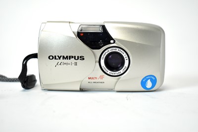 Lot 556 - An Olympus mju II camera