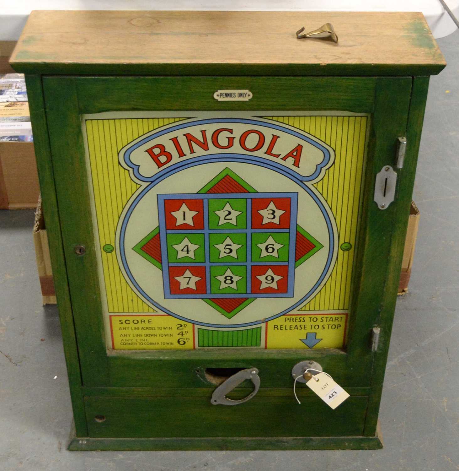 Lot 423 - A vintage Bingola game machine