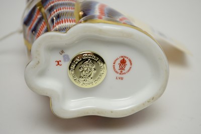 Lot 399 - A collection of Royal Crown Derby ceramic animal paperweights