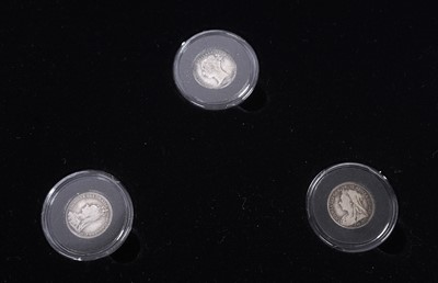 Lot 388 - A collection of QEII gold-plated cupro-nickel presentation coin sets