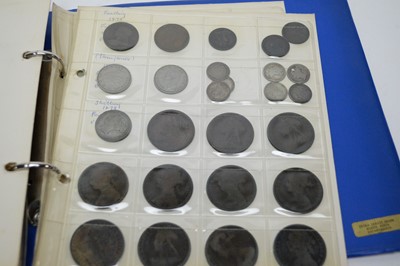 Lot 284 - A selection of collectors coins