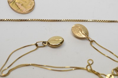 Lot 187 - A collection of gold and other jewellery