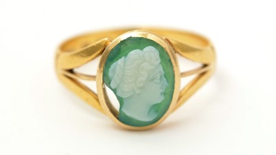 Lot 178 - A Victorian Grecian Revival cameo ring