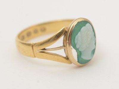 Lot 178 - A Victorian Grecian Revival cameo ring
