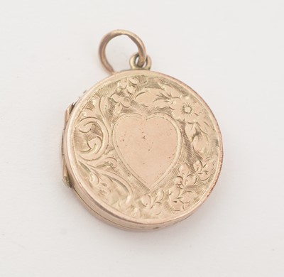 Lot 172 - An light blue topaz and 9ct yellow gold bracelet; and a locket