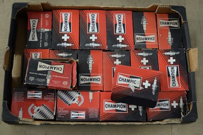 Lot 729 - Spark plugs