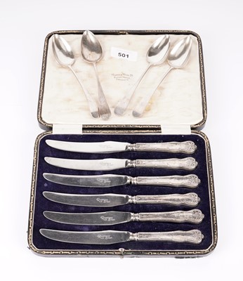 Lot 501 - A set of six tea knives and four antique silver teaspoons