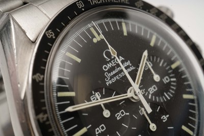 Lot 1044 - Omega Speedmaster Professional: a stainless steel cased manual wind chronograph wristwatch