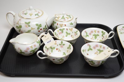 Lot 468 - A Wedgewood ‘Wild Strawberry’ pattern tea and coffee service