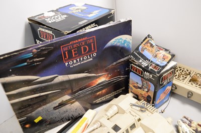 Lot 488 - Star Wars figures and vehicles