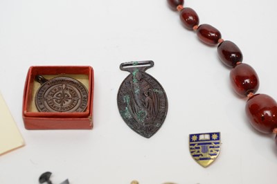Lot 276 - A gold signet ring; and other jewellery