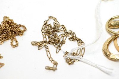 Lot 130 - A selection of gold and other jewellery