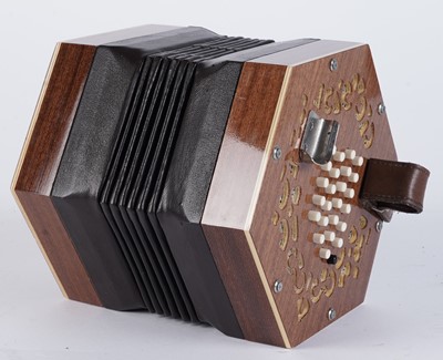 Lot 316 - Crucianelli English system 48 key concertina