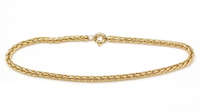 Lot 467 - An 18ct yellow gold snake link necklace