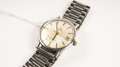 Lot 487 - Omega, Geneve: a steel case manual wind wristwatch