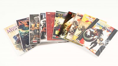 Lot 92 - Marvel albums and graphic novels