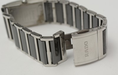 Lot 487 - Rado Diastar: a steel and black ceramics cased wristwatch