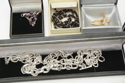 Lot 492 - A collection of silver and costume jewellery