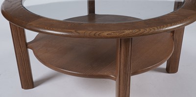 Lot 69 - A retro oak coffee table