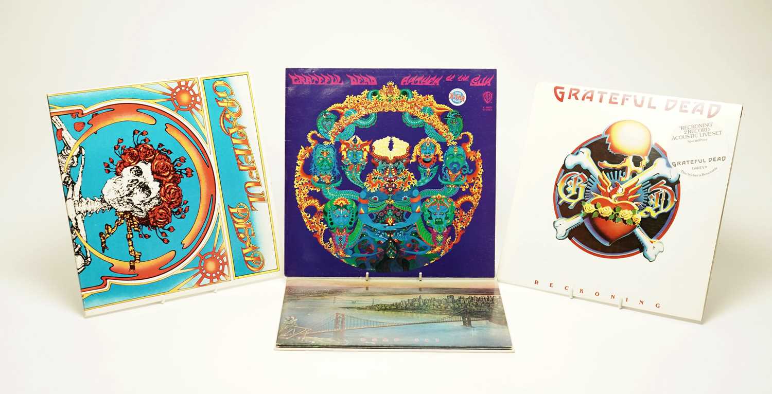 Lot 681 - 5 Grateful Dead LPs