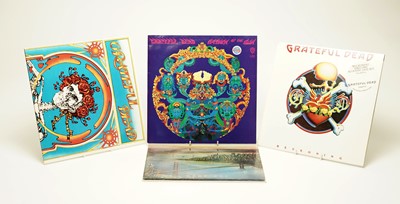 Lot 681 - 5 Grateful Dead LPs