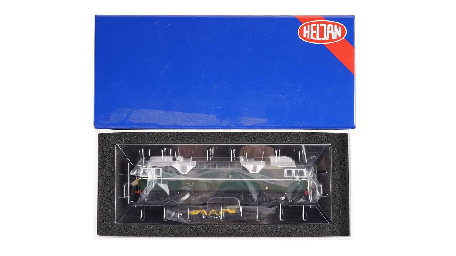 Lot 586 - Heljan 00-gauge Class 27 locomotive