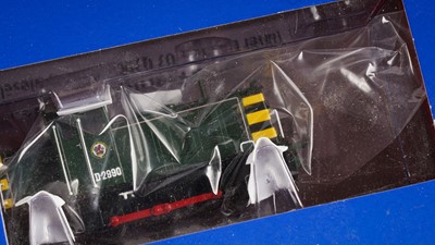 Lot 591 - Heljan shunters and rolling stock