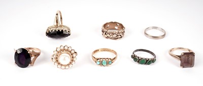 Lot 452 - A selection of dress rings