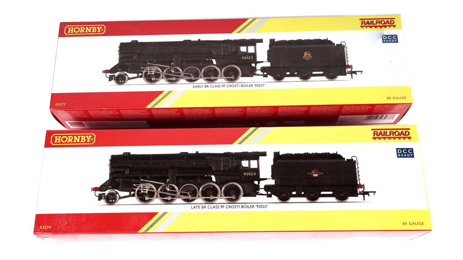 Lot 646 - Hornby 00-gauge 2-10-0 Class 9F locomotive and tender