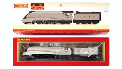 Lot 650 - Hornby 00-gauge 4-6-4 rebuilt Class locomotive and tender