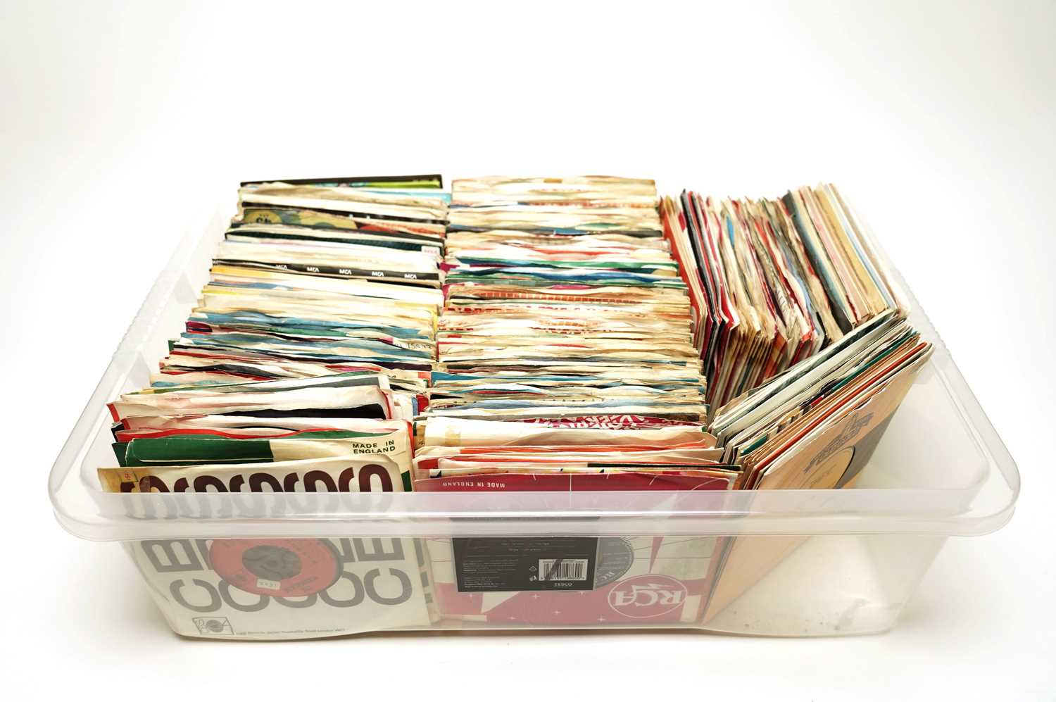 Lot 535 - A large collection of 1960's 7" singles