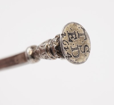 Lot 409 - A James I spoon