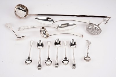 Lot 463 - A selection of Georgian and later silver cutlery