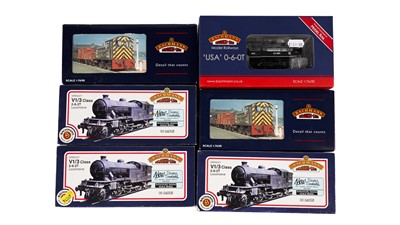 Lot 717 - Bachmann 00-gauge locomotives