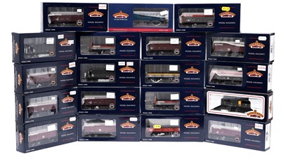 Lot 721 - A selection of Bachmann 00-gauge rolling stock