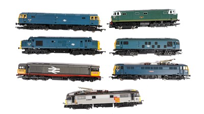 Lot 775 - Hornby 00-gauge diesel and electric locomotives