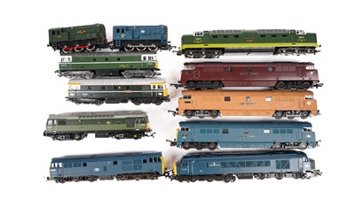 Lot 779 - A selection of 00-gauge diesel locomotives