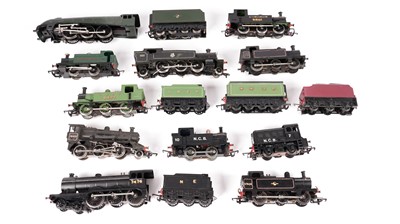 Lot 782 - Hornby 00-gauge steam locomotives