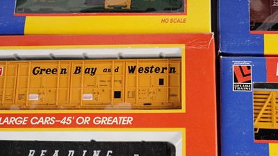 Lot 507 - Life-Like Trains and Palitoy Mainline Railways 00-gauge rolling stock