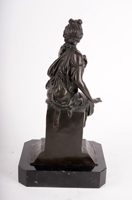 Lot 887 - A bronze figure of a lady, after Barye