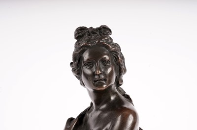 Lot 887 - A bronze figure of a lady, after Barye