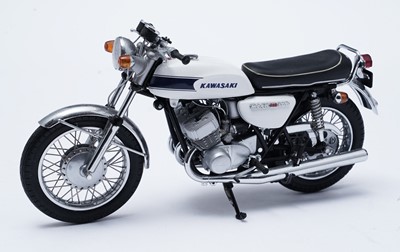 Lot 897 - Minichamps Kawasaki H1 Mach III