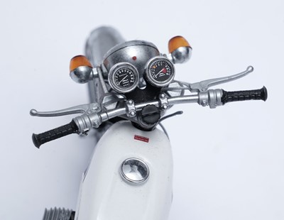 Lot 897 - Minichamps Kawasaki H1 Mach III