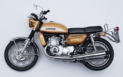 Lot 901 - Minichamps Suzuki GT 750J
