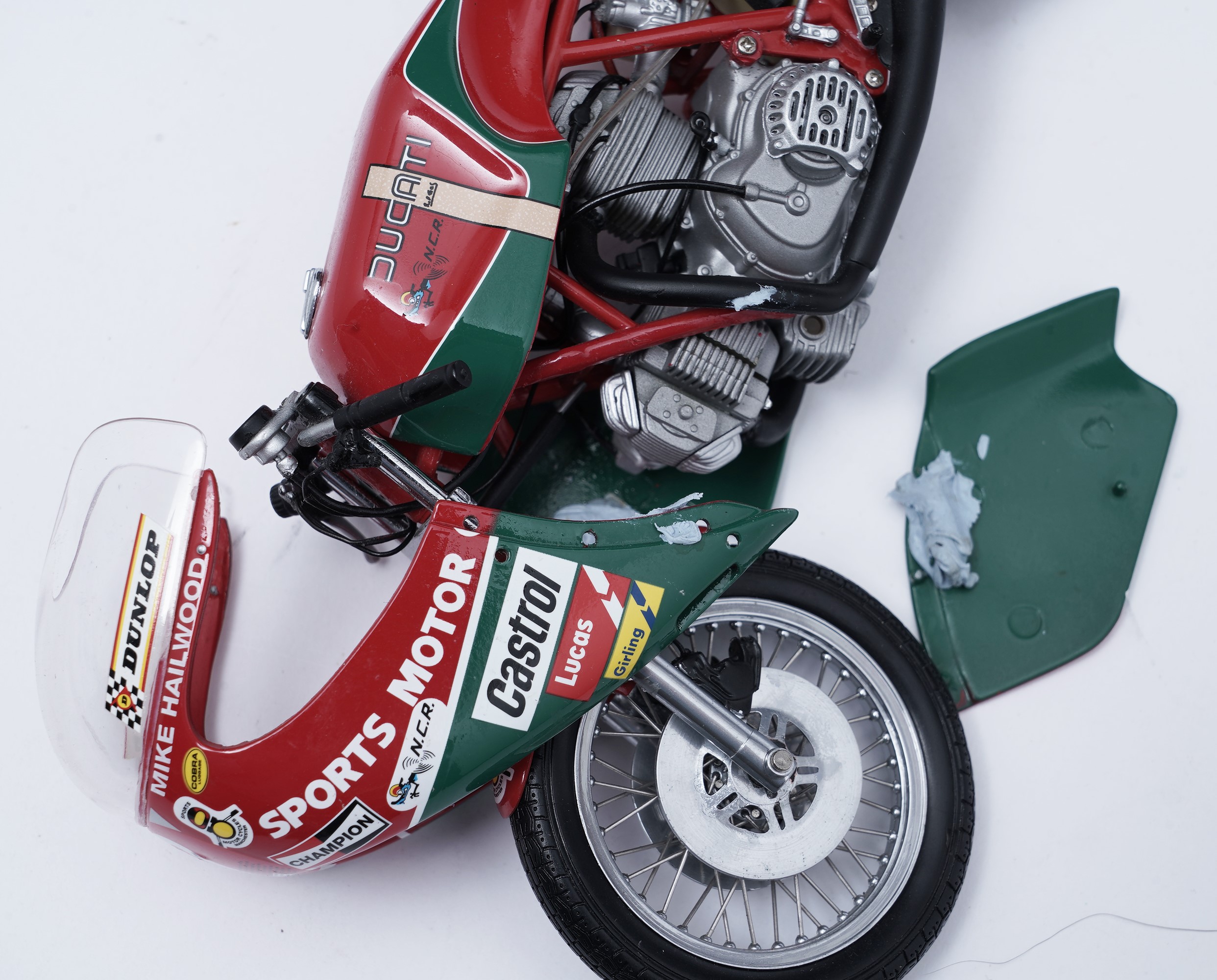 Lot 909 - Minichamps Ducati 900 Race IOM TT 1978