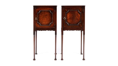 Lot 993 - A pair of elegant Georgian style mahogany bedside cabinets