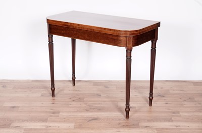 Lot 39 - A George III  'fiddle back' mahogany card table