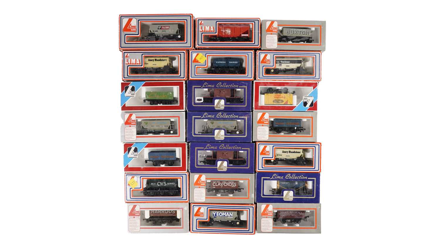 Lot 528 - Lima 00-gauge rolling stock